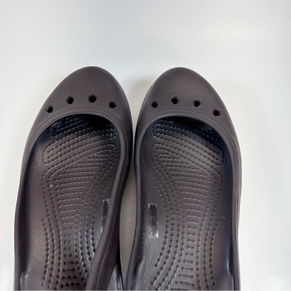Crocs Womens 7 Kadee Ballet Flats Dark Brown Color - Picture 11 of 11